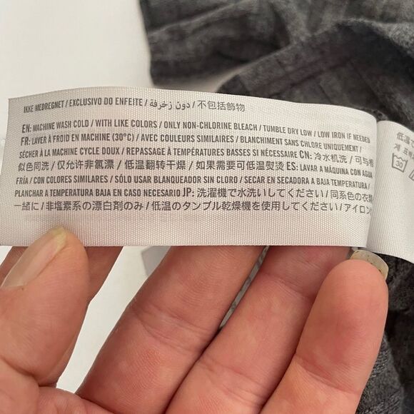 Hollister Womens Grey Ribbed Knit Square Neck Slim Fit Crop Tee Size Small - Picture 9 of 9